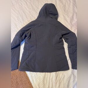 Patagonia puffy jacket size XL purple gray